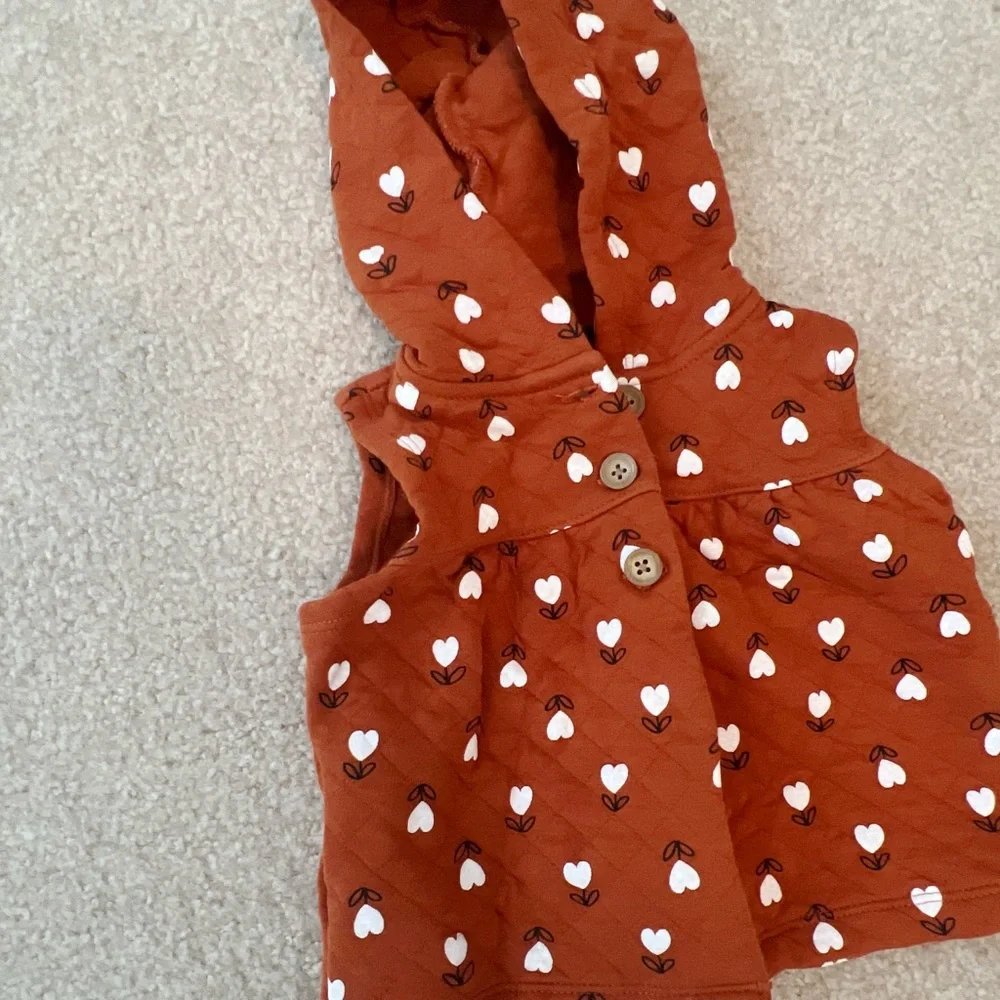 Carter’s Baby Girl Orange zip up hooded vest with hearts
